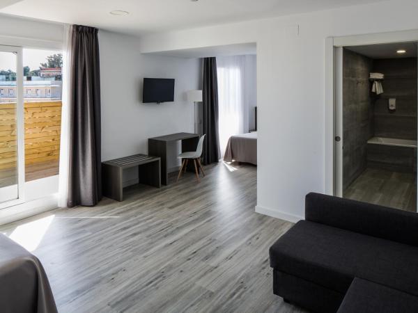 Don Juan Resort Affiliated by FERGUS : photo 5 de la chambre chambre familiale deluxe