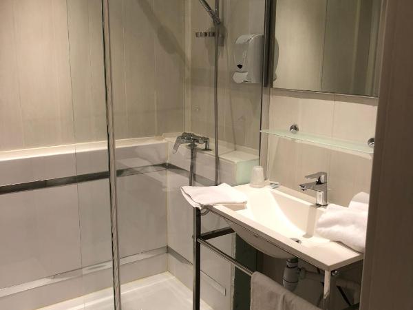 Hôtel Restaurant de France : photo 4 de la chambre chambre double