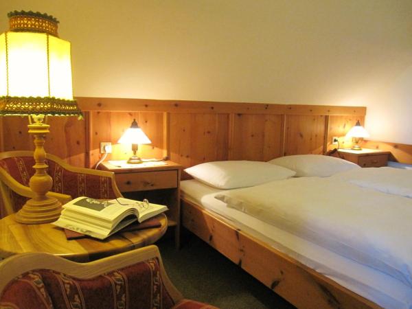 Gasthof Hotel Doktorwirt : photo 1 de la chambre chambre double ou lits jumeaux