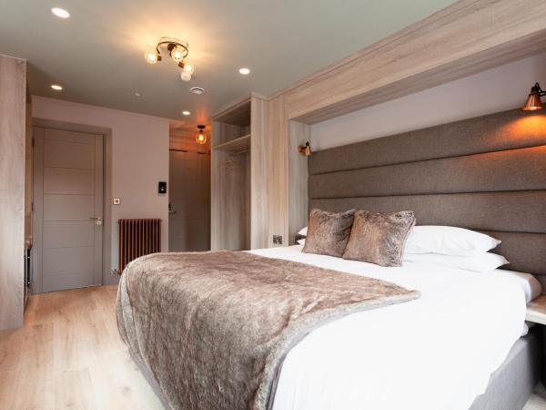 Clarendon Suites : photo 2 de la chambre chambre lit king-size