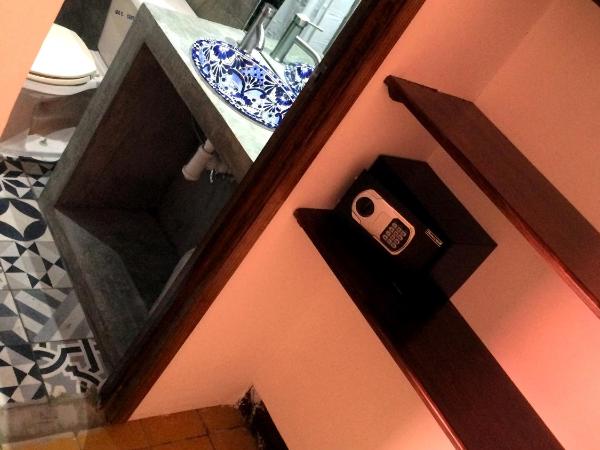 Hostel Hospedarte Centro : photo 9 de la chambre chambre double confort avec salle de bains privative