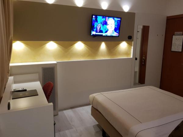Agape Hotel AA Hotels : photo 2 de la chambre chambre simple standard