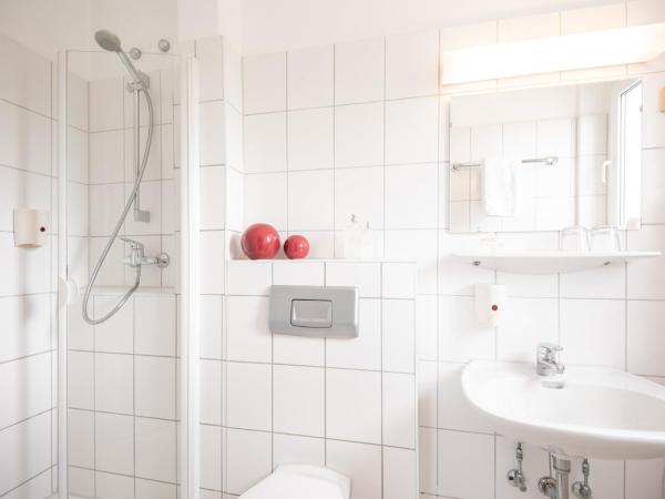 Hotel Wegner - T h e culinary art hotel : photo 7 de la chambre chambre simple