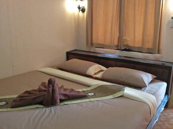 Phi Phi Green Hill Resort : photo 4 de la chambre chambre double standard