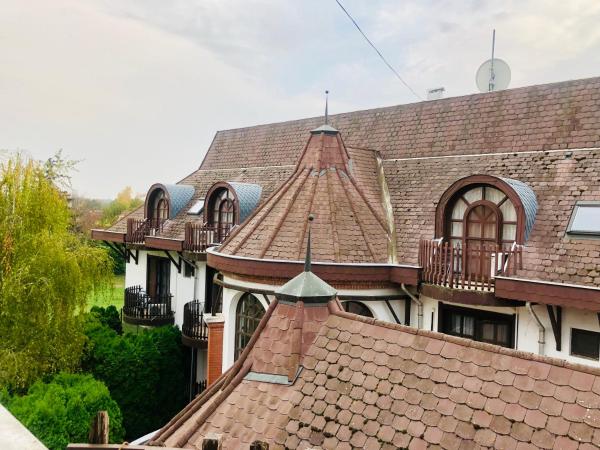 Karikas Hotel : photo 1 de la chambre chambre double ou lits jumeaux avec balcon