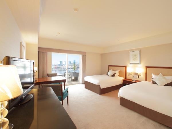 Kobe Meriken Park Oriental Hotel : photo 4 de la chambre hébergement lits jumeaux standard - vue ouest