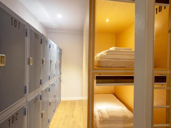 Yote 28 : photo 1 de la chambre lit simple dans dortoir mixte