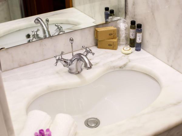 Hotel Palazzo Guardati : photo 9 de la chambre chambre double classique