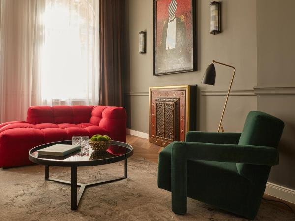 Hotel Collect - Adults Only : photo 4 de la chambre suite avec balcon