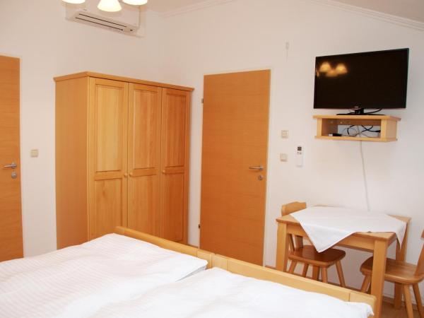 Privatzimmer Familie Schwarz : photo 2 de la chambre chambre double standard