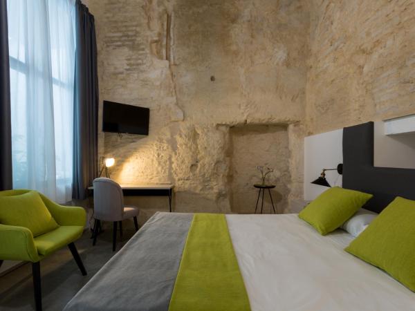 La Puerta de Palacio - Adults Only : photo 4 de la chambre chambre double - accessible aux personnes à mobilité réduite