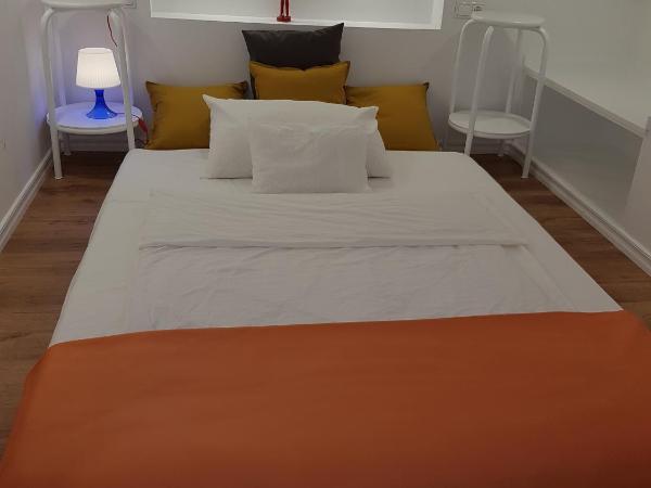 Connection Guesthouse : photo 10 de la chambre studio avec mezzanine