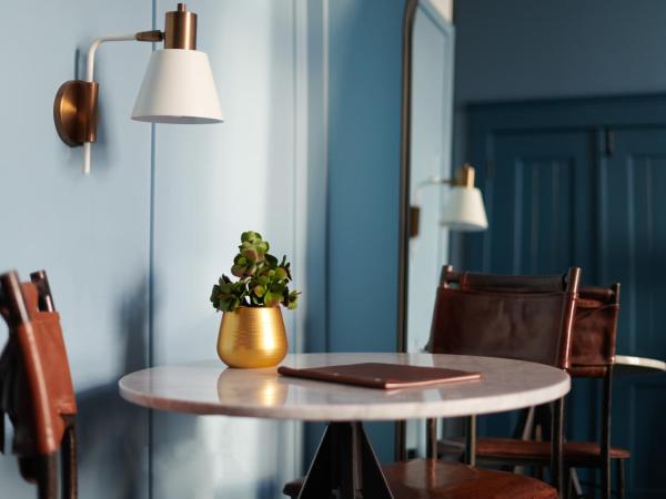 The Chicago Hotel Collection Wrigleyville : photo 3 de la chambre chambre lit king-size premium