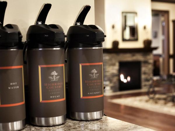 Country Inn & Suites by Radisson, Tampa-Brandon, FL : photo 4 de la chambre chambre avec 2 grands lits queen-size 