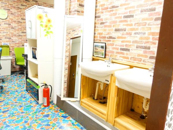 Shinjuku Sky hostel : photo 8 de la chambre chambre familiale