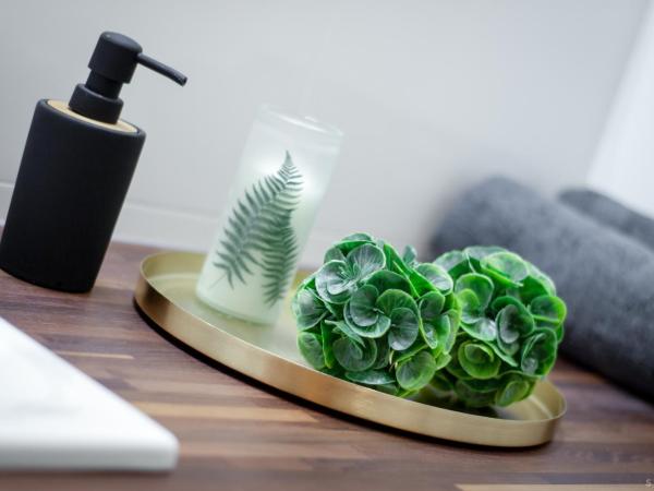 *ClickTheFlat* Wilcza 33 Street Apart Rooms in the City Center : photo 7 de la chambre chambre double standard avec salle de bains commune