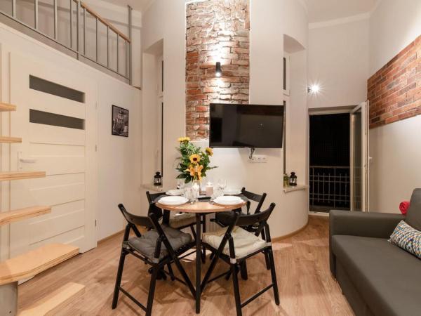 DIETLA 99 APARTMENTS - IDEAL LOCATION - in the heart of Krakow : photo 5 de la chambre appartement en duplex