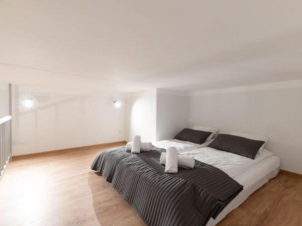DIETLA 99 APARTMENTS - IDEAL LOCATION - in the heart of Krakow : photo 9 de la chambre appartement en duplex