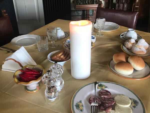 B&B Il Caravaggio : photo 2 de la chambre chambre lits jumeaux avec salle de bains privative