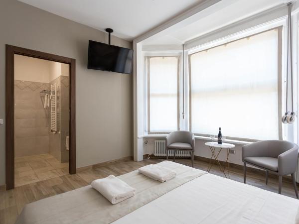 ApartHotel Durini : photo 8 de la chambre appartement avec balcon