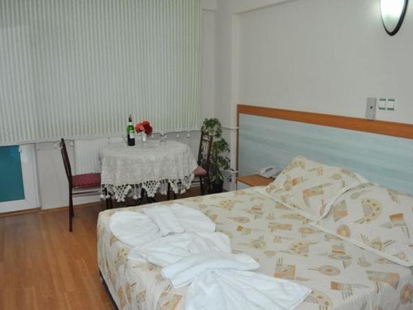 Uyum Hotel : photo 4 de la chambre chambre double ou lits jumeaux