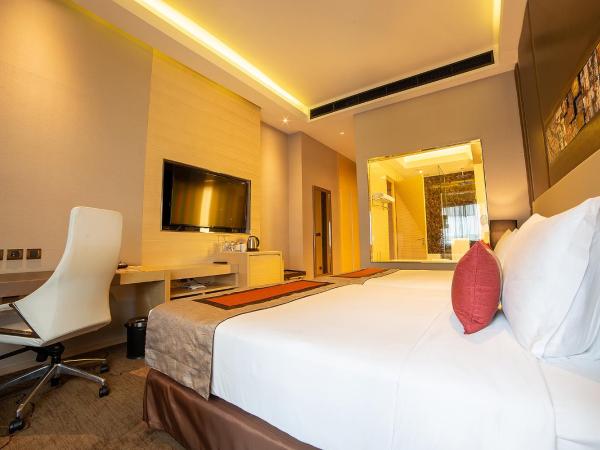 Graceland Bangkok by Grace Hotel - SHA Extra Plus : photo 2 de la chambre grande chambre deluxe lits jumeaux
