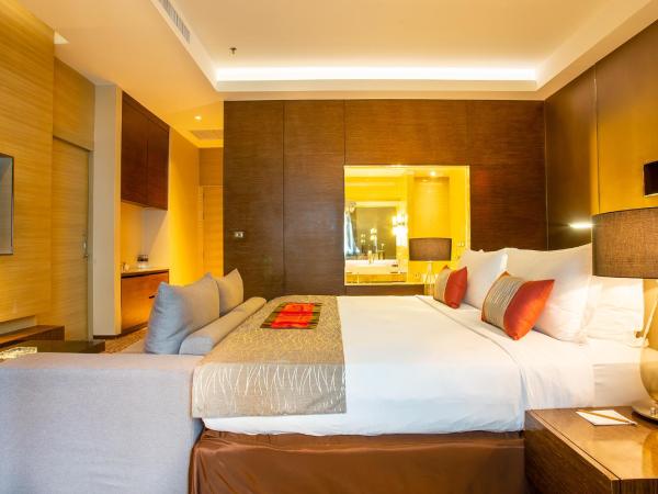 Graceland Bangkok by Grace Hotel - SHA Extra Plus : photo 4 de la chambre suite lune de miel