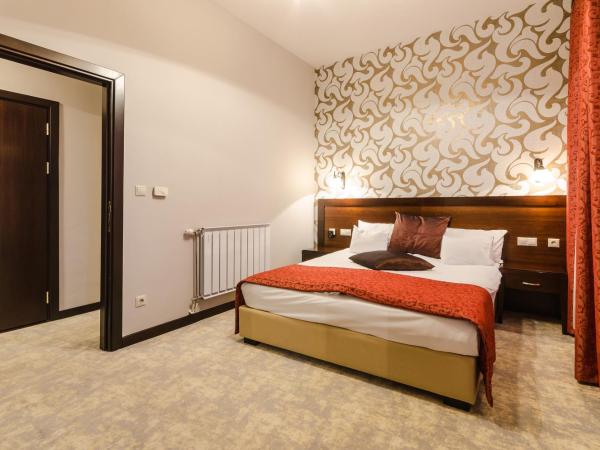 Hotel Aurum : photo 4 de la chambre suite familiale (2 adultes + 2 enfants)