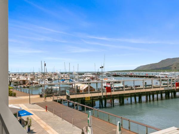 Cairns Private Apartments : photo 1 de la chambre appartement 2 chambres premium - vue sur port