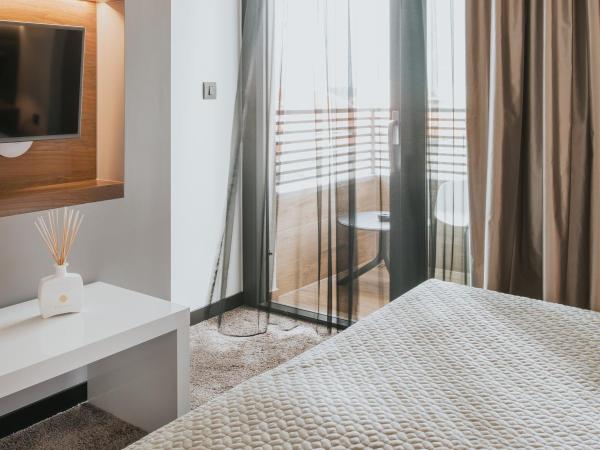 Boutique Hotel Ani - Adults Only : photo 2 de la chambre chambre double deluxe - vue latérale sur mer