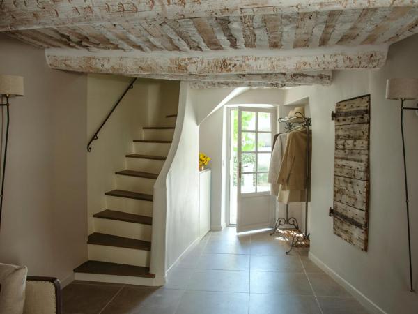 Domaine Les Martins - Gordes : photo 6 de la chambre suite lit queen-size deluxe