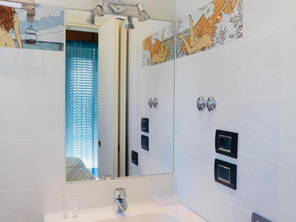 Hotel Dolores : photo 9 de la chambre chambre double ou lits jumeaux standard avec balcon