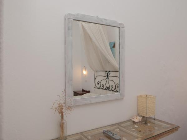 Andriani's Guest House : photo 8 de la chambre chambre lits jumeaux standard