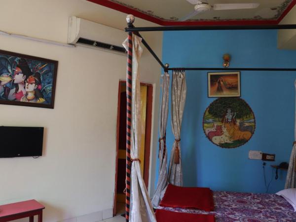 Govind Hotel : photo 3 de la chambre chambre double deluxe