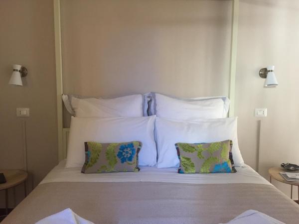 Liberty House : photo 2 de la chambre chambre double deluxe avec balcon