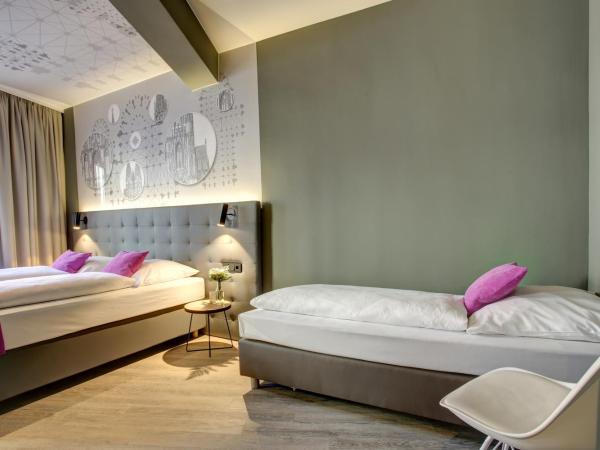 Boutique 003 Köln am DOM : photo 2 de la chambre chambre triple