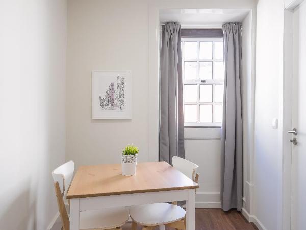 Epic Days Guest House : photo 6 de la chambre chambre double avec salle de bains privative