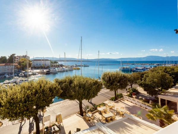 Hotel Adria : photo 10 de la chambre chambre double avec balcon - vue sur mer