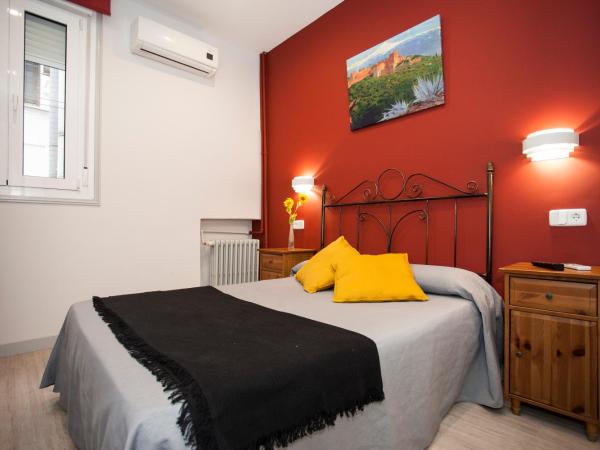 Hostal Aresol : photo 2 de la chambre chambre double Économique