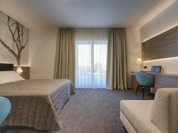 Residence Rovinj : photo 3 de la chambre chambre double confort avec balcon