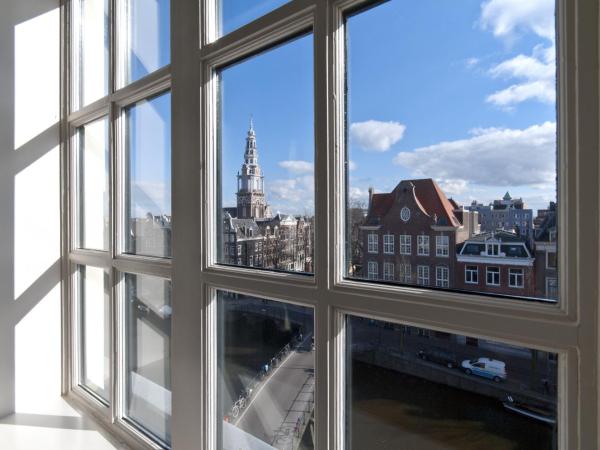 Radisson Blu Hotel, Amsterdam City Center : photo 6 de la chambre chambre double ou lits jumeaux premium - vue sur canal