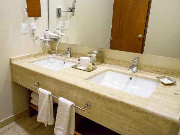 Krystal Urban Cancun & Beach Club : photo 4 de la chambre altitude room beach club access