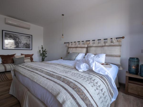 MAZMI CASA : photo 3 de la chambre chambre double deluxe - vue sur mer