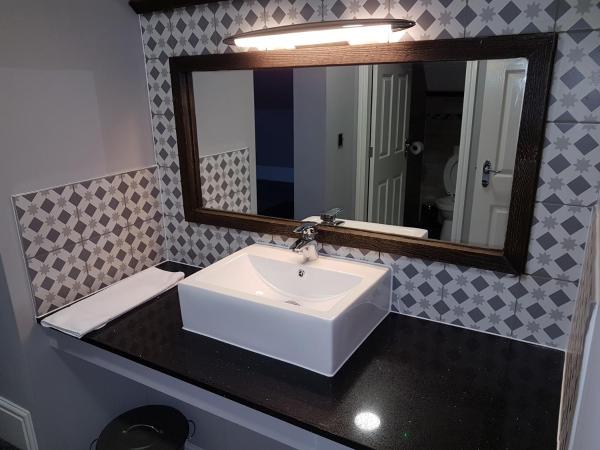 The Glebe Hotel : photo 10 de la chambre suite familiale deluxe