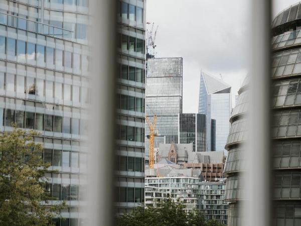 The LaLit London : photo 7 de la chambre suite tamise