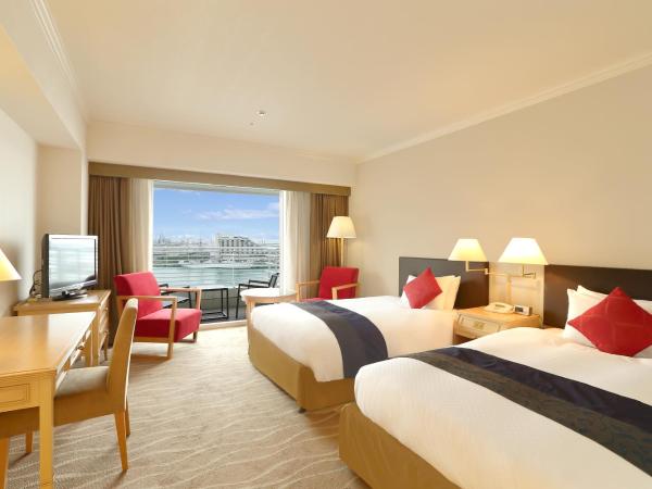 Kobe Meriken Park Oriental Hotel : photo 2 de la chambre hébergement lits jumeaux standard - vue est