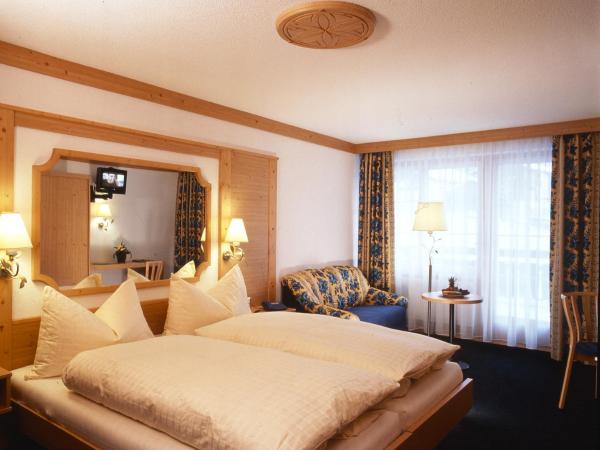 Hotel Ambiente : photo 1 de la chambre chambre double supérieure