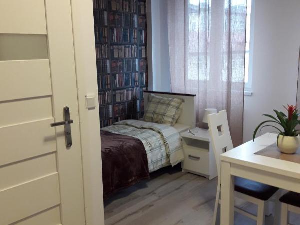 Cracow Central Aparthotel : photo 4 de la chambre chambre lits jumeaux deluxe