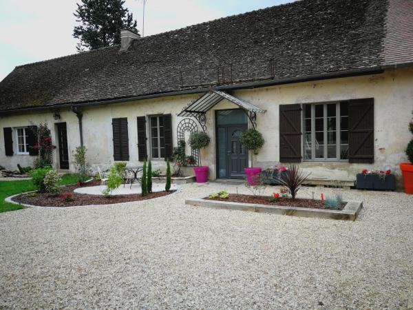 Les chambres du Foulot : photo 10 de la chambre chambre double - vue sur jardin