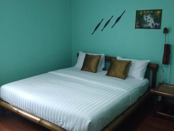 Green Home : photo 5 de la chambre chambre double – vue sur lac